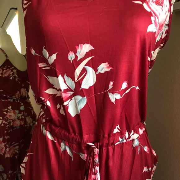 Cute Floral Jumpsuit - Picture 5 of 7